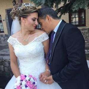 Meet your Posher, Ozgur